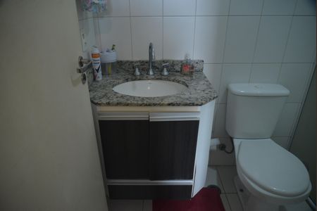 Apartamento à venda com 80m², 3 quartos e 2 vagasBanheiro da Suíte