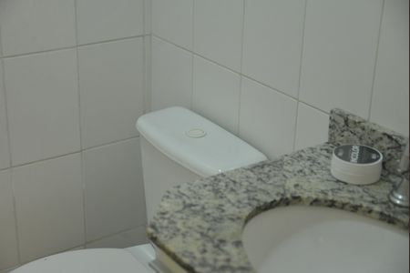 Apartamento à venda com 80m², 3 quartos e 2 vagasBanheiro Social