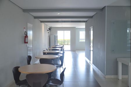 Apartamento à venda com 80m², 3 quartos e 2 vagasÁrea comum - Salão de festas