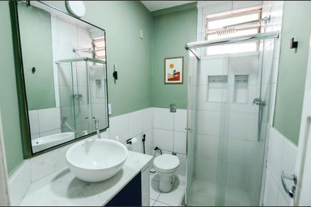 Apartamento à venda com 70m², 3 quartos e sem vaga Apartamento à venda com 70m², 3 quartos e sem vagaBanheiro