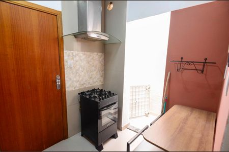 Apartamento à venda com 70m², 3 quartos e sem vaga Apartamento à venda com 70m², 3 quartos e sem vagaCozinha