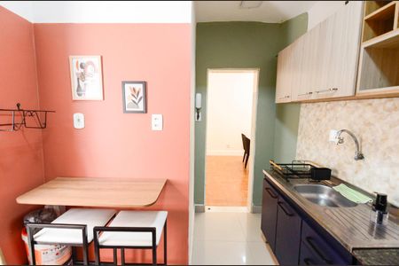 Apartamento à venda com 70m², 3 quartos e sem vaga Apartamento à venda com 70m², 3 quartos e sem vagaCozinha