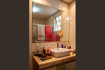 Casa à venda com 190m², 2 quartos e 5 vagasBanheiro