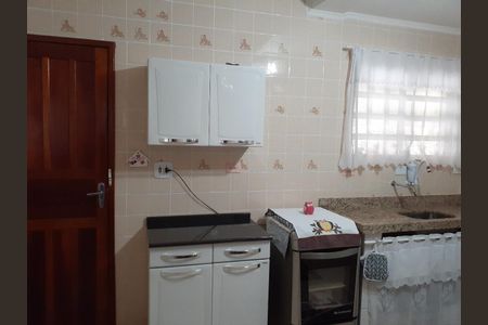 Casa à venda com 247m², 4 quartos e 5 vagas Casa à venda com 247m², 4 quartos e 5 vagasCozinha