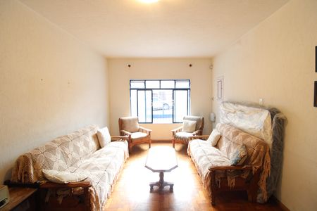 Casa à venda com 186m², 4 quartos e 2 vagasSala