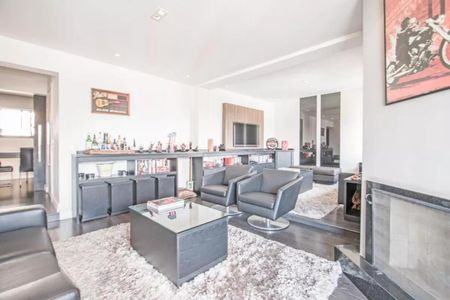 Apartamento à venda com 150m², 4 quartos e 3 vagas Apartamento à venda com 150m², 4 quartos e 3 vagasFoto 08