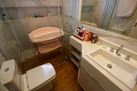 Apartamento à venda com 75m², 2 quartos e 2 vagasBanheiro da Suíte