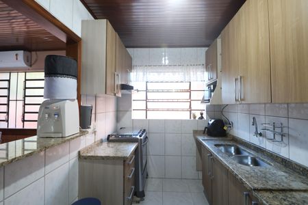 Casa à venda com 107m², 3 quartos e 3 vagasCozinha