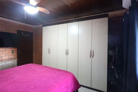 Casa à venda com 107m², 3 quartos e 3 vagasSuite 2