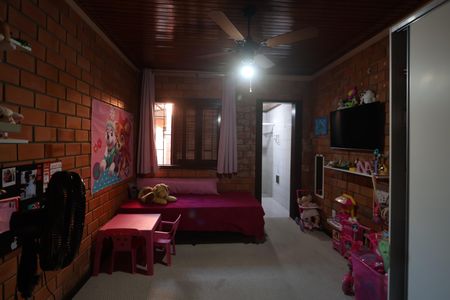 Casa à venda com 107m², 3 quartos e 3 vagasSuite 1