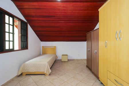 Casa à venda com 143m², 4 quartos e 2 vagas Casa à venda com 143m², 4 quartos e 2 vagasQuarto 1