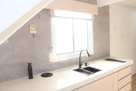 Apartamento à venda com 103m², 2 quartos e 2 vagasCozinha