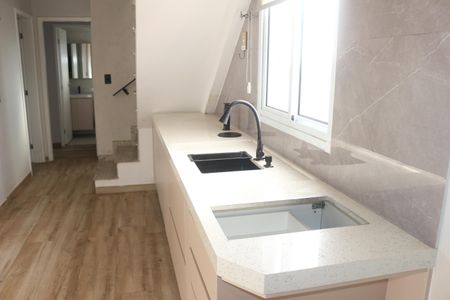 Apartamento à venda com 103m², 2 quartos e 2 vagasCozinha