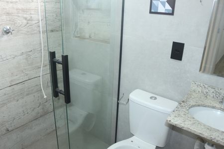 Apartamento à venda com 103m², 2 quartos e 2 vagasBanheiro Social