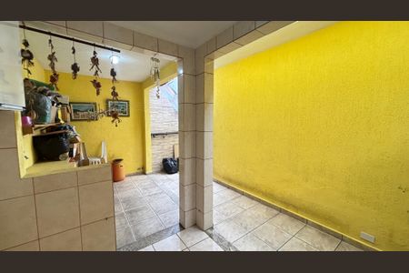 Casa à venda com 127m², 2 quartos e 2 vagas Casa à venda com 127m², 2 quartos e 2 vagasÁrea de Serviço