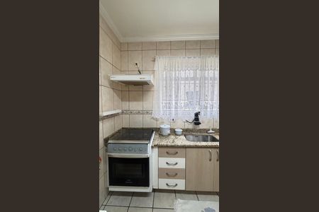 Casa à venda com 127m², 2 quartos e 2 vagas Casa à venda com 127m², 2 quartos e 2 vagasCozinha