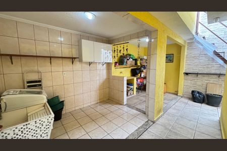 Casa à venda com 127m², 2 quartos e 2 vagas Casa à venda com 127m², 2 quartos e 2 vagasÁrea de Serviço