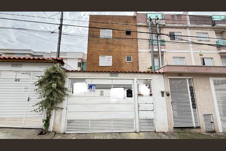 Apartamento à venda com 50m², 2 quartos e 1 vaga Apartamento à venda com 50m², 2 quartos e 1 vagaFachada