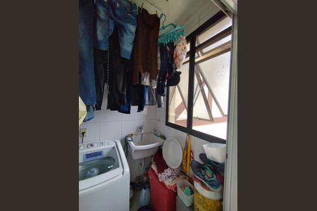 Apartamento à venda com 73m², 3 quartos e 1 vaga Apartamento à venda com 73m², 3 quartos e 1 vagaÁrea de Serviço