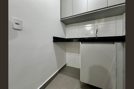 Apartamento à venda com 34m², 2 quartos e sem vaga Apartamento à venda com 34m², 2 quartos e sem vagaÁrea de Serviço