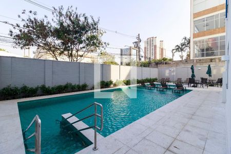 Apartamento à venda com 34m², 2 quartos e sem vaga Apartamento à venda com 34m², 2 quartos e sem vagaPiscina