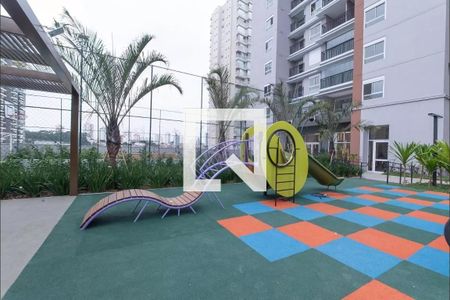 Apartamento à venda com 74m², 3 quartos e 1 vaga Apartamento à venda com 74m², 3 quartos e 1 vagaÁrea comum - Playground
