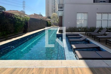 Apartamento à venda com 74m², 3 quartos e 1 vaga Apartamento à venda com 74m², 3 quartos e 1 vagaÁrea comum - Piscina