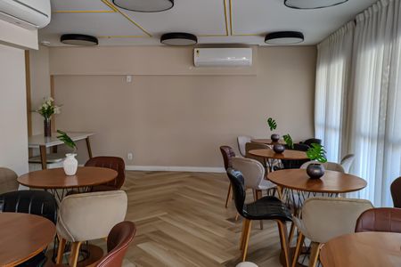 Apartamento à venda com 52m², 2 quartos e 1 vaga Apartamento à venda com 52m², 2 quartos e 1 vagaÁrea comum