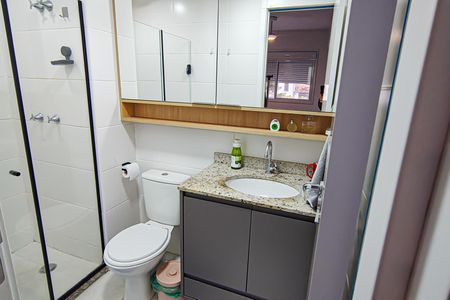 Apartamento à venda com 52m², 2 quartos e 1 vaga Apartamento à venda com 52m², 2 quartos e 1 vagaBanheiro da Suíte 2