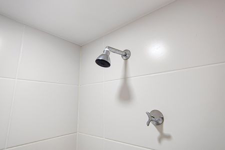 Apartamento à venda com 52m², 2 quartos e 1 vaga Apartamento à venda com 52m², 2 quartos e 1 vagaBanheiro social