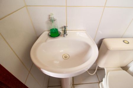 Casa para alugar com 150m², 2 quartos e 2 vagas Casa para alugar com 150m², 2 quartos e 2 vagasBanheiro Externo
