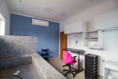 Casa para alugar com 150m², 2 quartos e 2 vagas Casa para alugar com 150m², 2 quartos e 2 vagasSala 2