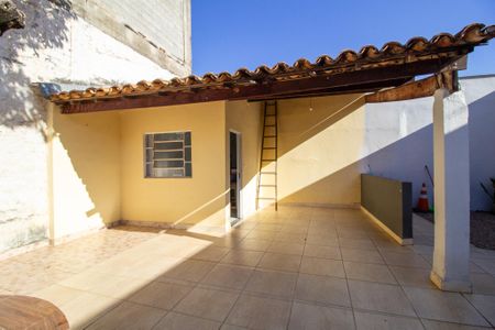 Casa para alugar com 150m², 2 quartos e 2 vagas Casa para alugar com 150m², 2 quartos e 2 vagasÁrea externa