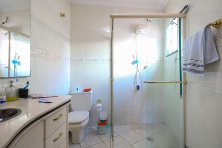 Casa à venda com 115m², 3 quartos e 1 vaga Casa à venda com 115m², 3 quartos e 1 vagaBanheiro da Suíte 1
