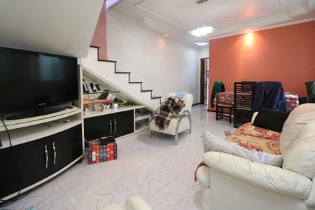 Casa à venda com 115m², 3 quartos e 1 vaga Casa à venda com 115m², 3 quartos e 1 vagaSala