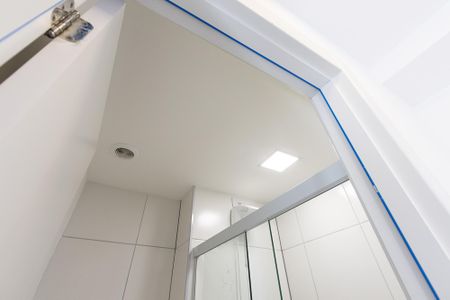 Apartamento à venda com 38m², 2 quartos e sem vaga Apartamento à venda com 38m², 2 quartos e sem vagaBanheiro