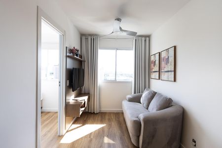 Apartamento à venda com 38m², 2 quartos e sem vaga Apartamento à venda com 38m², 2 quartos e sem vagaSala