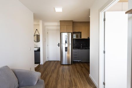 Apartamento à venda com 38m², 2 quartos e sem vaga Apartamento à venda com 38m², 2 quartos e sem vagaSala