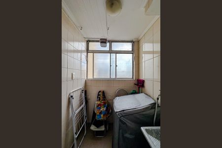 Apartamento à venda com 48m², 2 quartos e 1 vagaCozinha e Área de Serviço