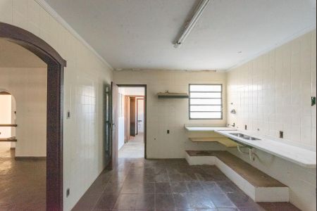 Casa à venda com 585m², 3 quartos e 4 vagasCozinha