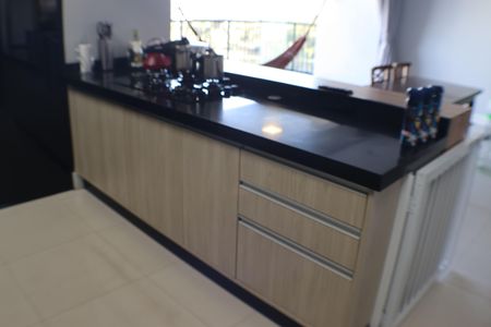 Apartamento à venda com 119m², 3 quartos e 3 vagas Apartamento à venda com 119m², 3 quartos e 3 vagasCozinha