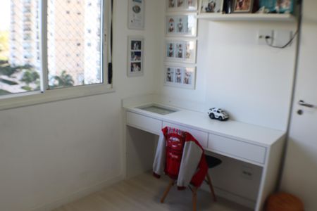 Apartamento à venda com 119m², 3 quartos e 3 vagas Apartamento à venda com 119m², 3 quartos e 3 vagasQuarto 1