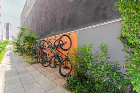 Studio à venda com 24m², 1 quarto e sem vaga Studio à venda com 24m², 1 quarto e sem vagaÁrea comum - Bicicletário