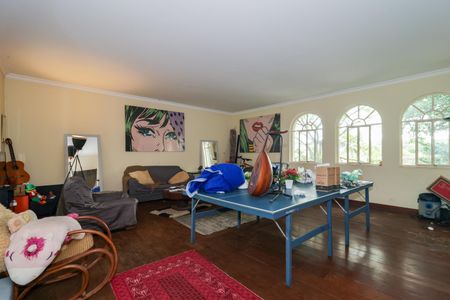Sala de casa para alugar com 6 quartos, 550m² em Jardim Leonor, São Paulo