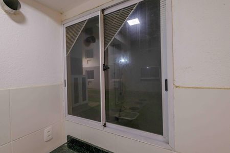 Apartamento à venda com 44m², 1 quarto e 1 vaga Apartamento à venda com 44m², 1 quarto e 1 vagaCozinha/Área de Serviço Janela