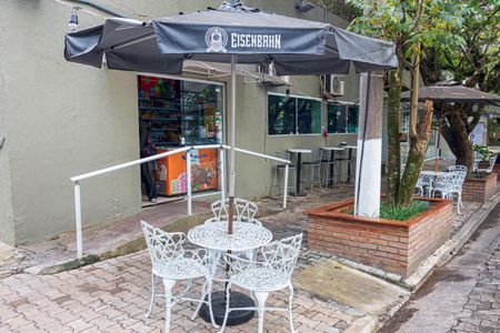 Apartamento à venda com 76m², 3 quartos e 1 vagaÁrea comum