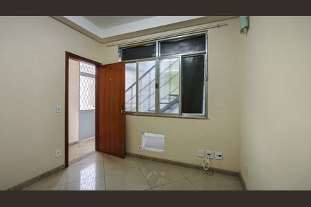 Casa à venda com 400m², 6 quartos e 2 vagas Casa à venda com 400m², 6 quartos e 2 vagasQuarto 3