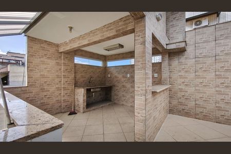 Casa à venda com 400m², 6 quartos e 2 vagas Casa à venda com 400m², 6 quartos e 2 vagasÁrea gourmet