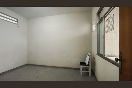 Casa à venda com 400m², 6 quartos e 2 vagas Casa à venda com 400m², 6 quartos e 2 vagasQuarto 2