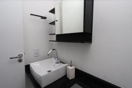 Apartamento à venda com 32m², 2 quartos e sem vagaBanheiro